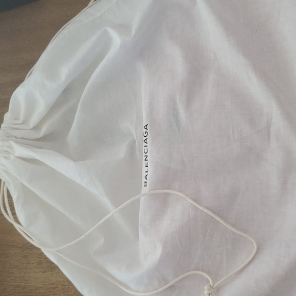 BALENCIAGA Agneau Locker Arena Backpack Red. 7 - Picture 12 of 12